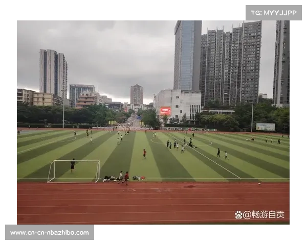 自贡檀木林体育馆市民冬日运动，门球羽毛球活动纷呈